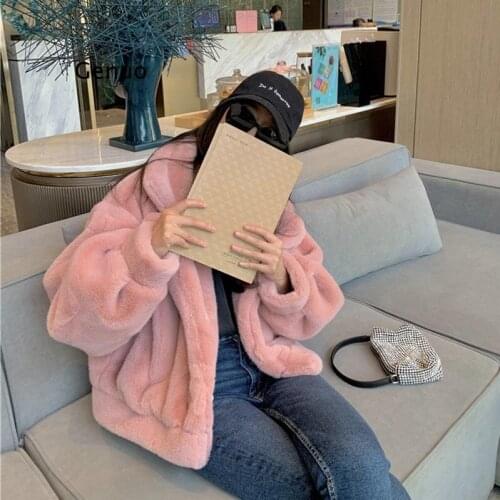 Winter Coat Women Faux Fur Coats Long Sleeve Fluffy Fur Jackets Winter Warm Female Jacket Oversized Women Casual Winter Coat