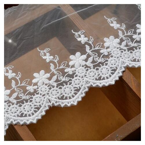 10cm Width 4yards/lot White Embroidery Lace Trims Wedding Dress Material Curtain Clothes Decoration Appliques Z266