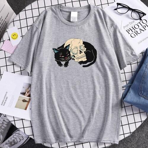 Black Cat With Bone Head Printing T-Shirts Regular Sleeve Clothing Oversized Comfortable Mens Tshirts Summer Loose T-Shirt Mans