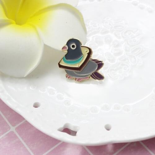 Cartoon Smart Ash Purple Birds Crow Dove Toast Japan And Korea Cute Mini Small Animals Pins Brooches Kids Cardigan Ornaments