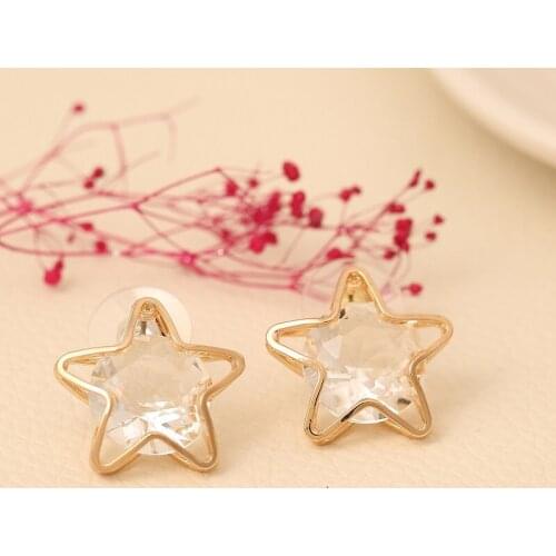 The stars in the bright imitationdiamond stud earrings & popular style Color preserving electroplating Womens fashion jewelry