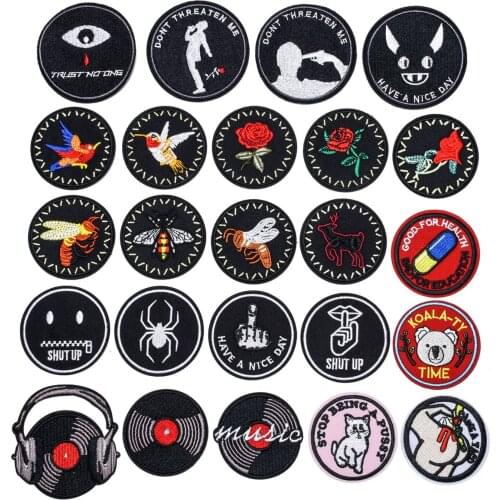 Creative Round Iron on Badges Motto Caution Letters Pathces Music Disc Embroidery Appliques Bees Roses Clothing Logo Wholesale
