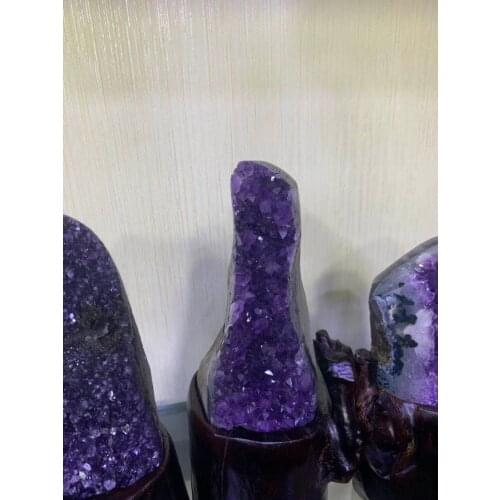 Natural amethyst cave decoration demagnetization town house purification treasure pot crystal cave stone feng Shui porch