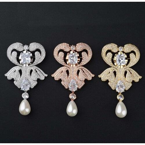 White Sea Shell Pearl Cubic Zirconia Pave Crystal brooch Statement Brooch