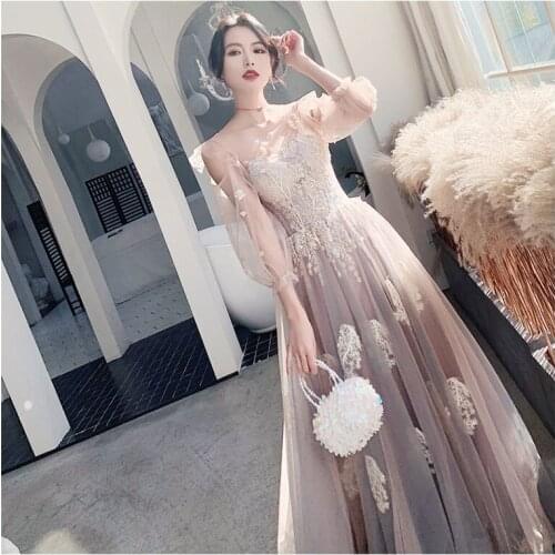 Fashion O-Neck Long Sleeves Illusion Zipper Back Floor Length Lace Luxury Wedding Dress Bridal Gown Vestidos De Novia