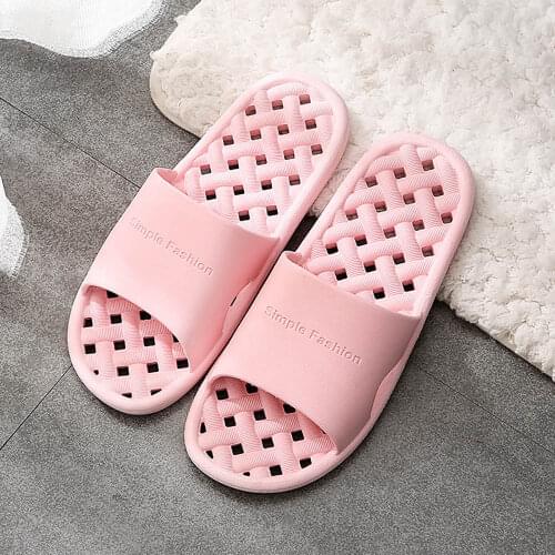 Slides Women Slippers Flip Flop Hollow Water Leaking Pattern Bathroom Korean Style Indoor Comfortable Soft Base Slides Slippers