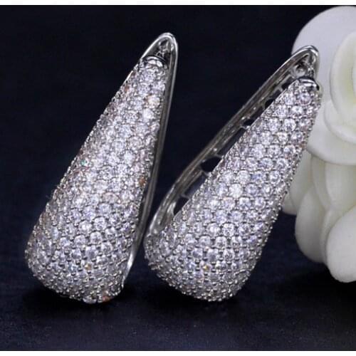 Zlxgirl bridal jewelry Classic Women Lovely pave zircon Stud Earrings Piercing Christmas Jewelry Child Kids Gift