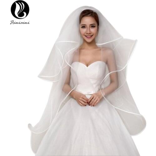 Multi-Layer Wedding Veil Of White Lace Veil Cathedral Fashion Bride Wedding Veils Top Quality Veu De Noiva Longo Com Renda BV287