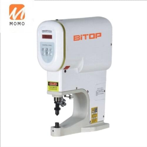 Pneumatic Button Machine