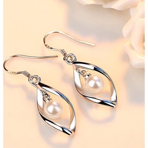 Fashion Elegant Cute 6mm Imitation Pearl Earrings for Women Ladies Kpop Minimalist Bridal Wedding Party Dangle Earrings Jewelry