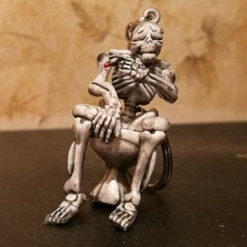 Men Creative Skull Toilet Purse Bag Rubber Keychain Keyring Car Ornament Key Chain Charm Pendant Funny Halloween Funny Gift