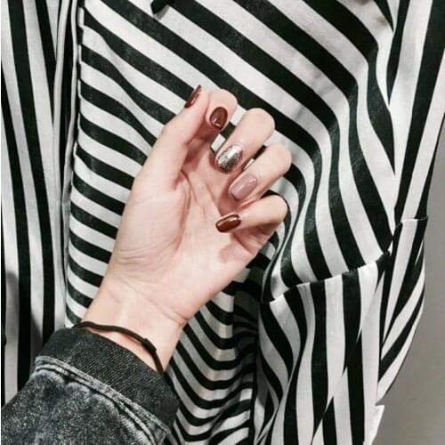 Hot selling Coffee and red bean with shining pure color UV gel false nails french bride cute fake nails gel full nail tips