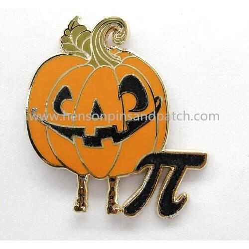 Custom Zinc alloy hard enamel cut out Hallowmas black glitter pin badge