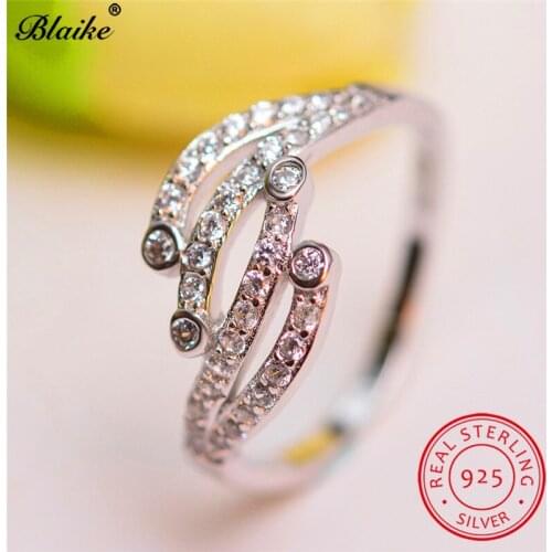 Blaike 925 Sterling Silver Ring Cute Angel Wings Rings For Women Small White Zircon Wedding Bands Boho Wave Ring Engagement