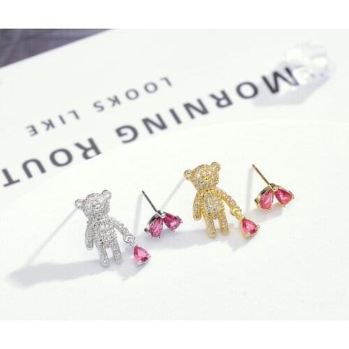 S925 silver earrings with fashion temperament crystal animal bear earrings creative asymmetric student earrings for female