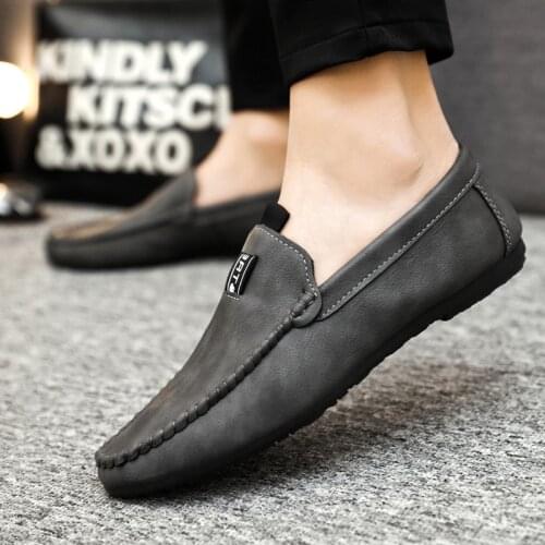 2021 Autumn Breathable Mens Casual Leather Shoes Lazy All-match Soft Leather Soft Bottom British Business Peas Shoes