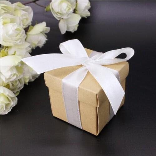 100 x Kraft Paper Retro chocolate color Square Candy Boxes Wedding Favors cute Gifts Boxes with White Ribbons