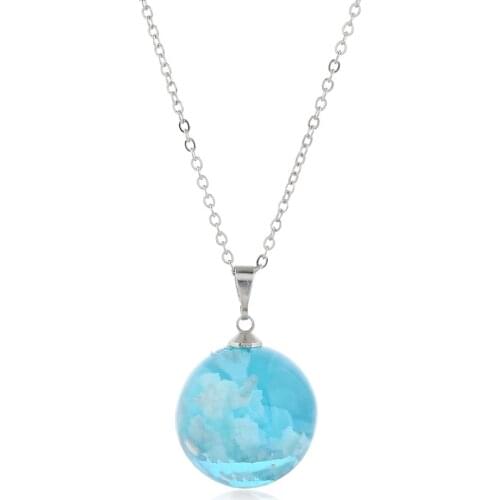 Chic Transparent Resin Rould Ball Moon Pendant Necklace Women Blue Sky White Cloud Chain Necklace Fashion Jewelry Gifts for Girl