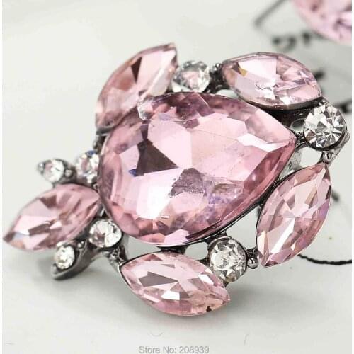 Womens Fashion Earrings Pink Glass Sweet Metal with Gems Ear Stud Earring For Women Girls E539