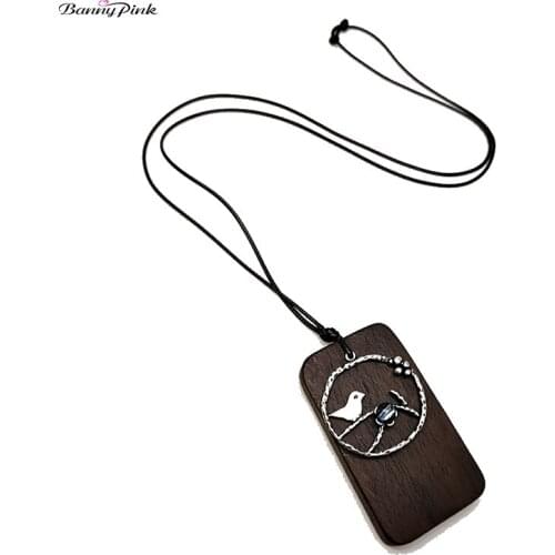 Banny Pink Vintage Rectangle Wood Pendant Necklace For Women Ethnic Alloy Bird Dangle Necklace Big Geometric Statement Necklace