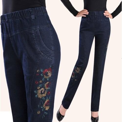 2020 Straight Jeans Womens New High Waist Stretch Slacks Middle-aged Mother Jeans embroidered Plus Size Female Denim Trousers