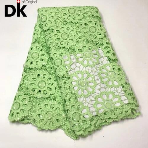 Factory Outlet !!! 5 Yards 2021 New Style Classic High Quality Embroidered Sequins Lace Fabric Nigerian Dry Lace For Daily Dress