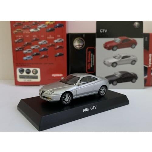 1/64 KYOSHO Alfa Romeo ALFA GTV Collection of die-cast alloy car decoration model toys