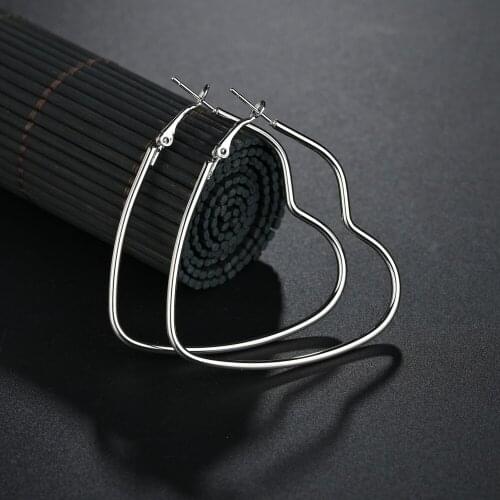 New Cute Hollow Big Heart Hoop Earrings For Women Silvery Color Simple LOVE Trendy Romantic Jewelry Nice Gifts