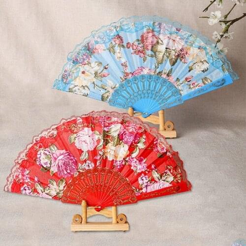 Chinese Style Hand Held Folding Dance Fan Wedding Party Lace Silk Folding Hand Held Flower Fan Wedding Party Fan High Quality