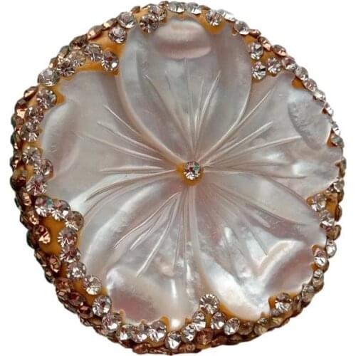 YYGEM Natural White Sea Shell Carved Flower Ring Fashion Women Jewelry Adjustable