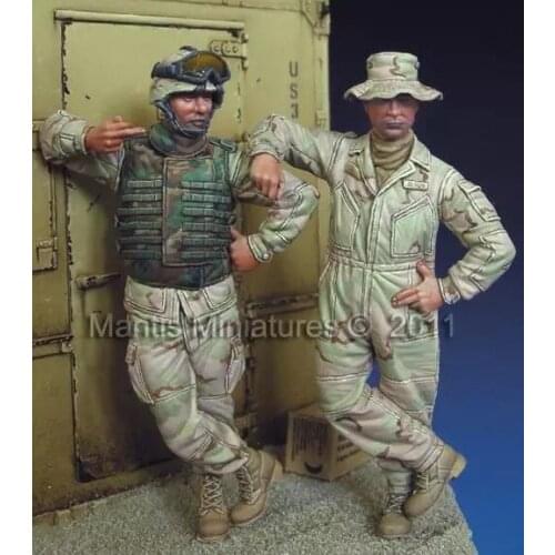 1/35 scale Modern American Armor in Afghanistan 2 People miniatures Resin Model Kit Model Free Shipping
