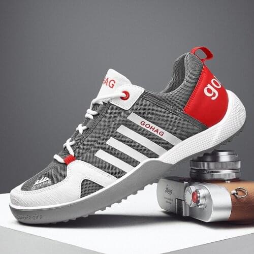 Summer Men Shoes Lightweight Sneakers Men Casual Shoes Breathable Slip On Flying knit Sports Shoes Fashion Mens Walking Loafers