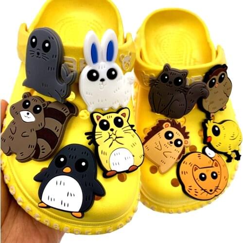 10PCS/Set Hot Selling Cartoon Shoes Charms Animal Croc Decoration PVC Mouse Hedgehog Wristband Accessories Kids X-Mas Gift