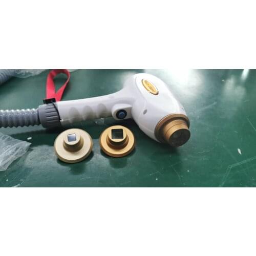 Diode laser handle
