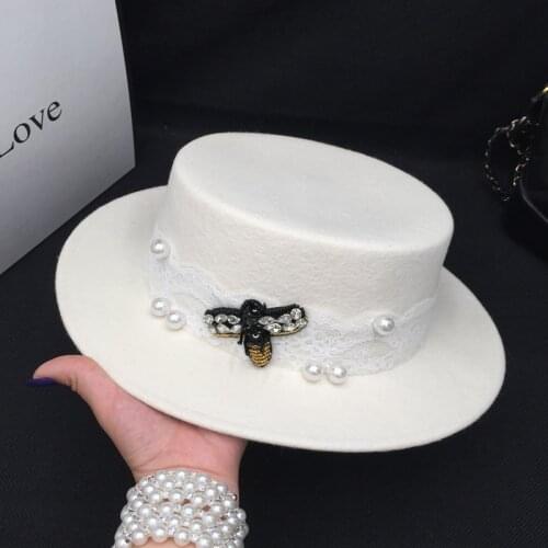Autumn winter French pearl white wool womens hat with bee leisure short eaves female elegant