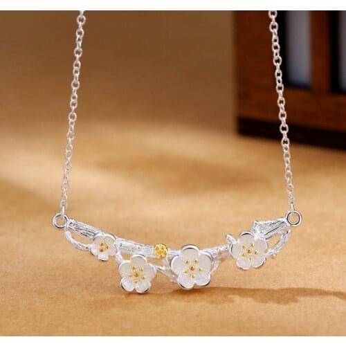 Miuoxion Wholesale Plum Blossom Necklace Personality Simple Fashion Jewelry For Women Feature Namour Charm Gift All Seasons