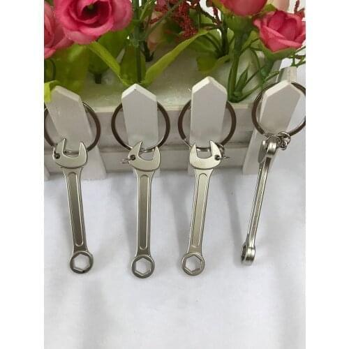 50 pcs/lot Novelty Mini wrench Keychains Metal Spade Keyrings Key Chains Keyfob 3D wrench Metal Tool Souvenir Trinket Tools