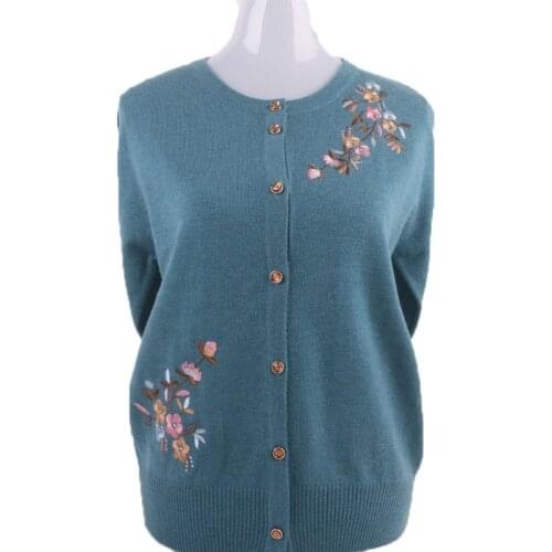 Fashion Women Wool Sweater Middle-aged and Elderly Womens Knitted Sweaters Spring and Autumn Embroidered Jacket Female Tops W12