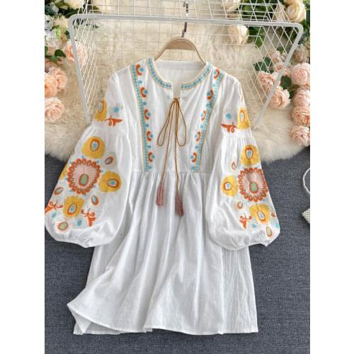 Autumn New Bohemian Retro Folk Style Vestidos Female Heavy Industry Embroidery Round Neck Puff Sleeve Loose Mini Dress GL120