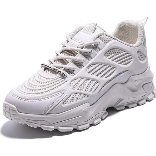 2020 spring and autumn new trend fashion all-match flying male sneakers lightweight, comfortable and wear-resistant New Balance