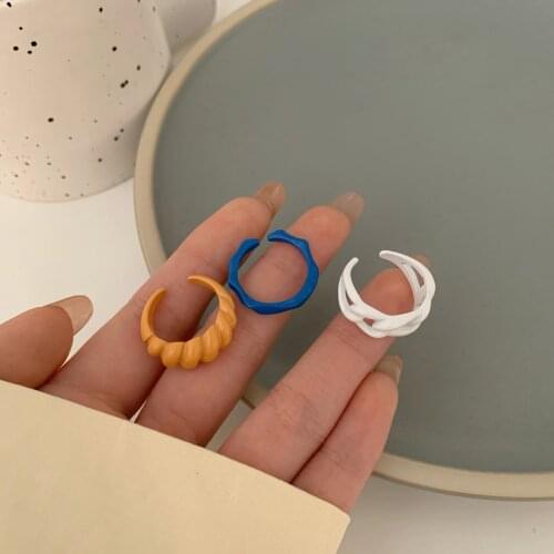 Korean Ins Style Fashion Ring Female Han Mi Jewelry Twist Hollow Simple Retro Female Temperament Index Finger Jewelry