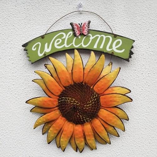 Sunflower Welcome Ornament Decorative Beautiful Stable Vintage Metal Wall Hanging Ornament Home Decor for Garden Courtyard Decor