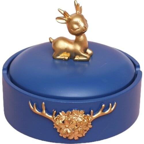 50LB Nordic Ashtray with Lid Cute Deer Outdoor Tray for Patio Weed Car Cigarettes Windproof Tray Home Office Decoration