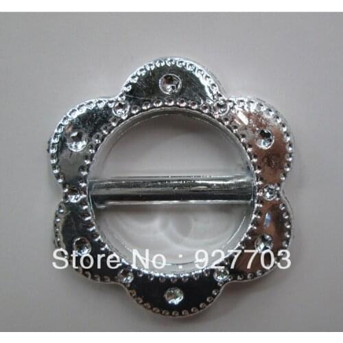 AB94)20pcs Plum Blossom Acrylic Buckle For Wedding Invitation Card