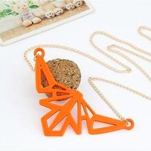 Hot New Fashion Colorful Fluorescent Geometric Pattern Hollow Bat Wings Long Necklace Jewelry Accessories