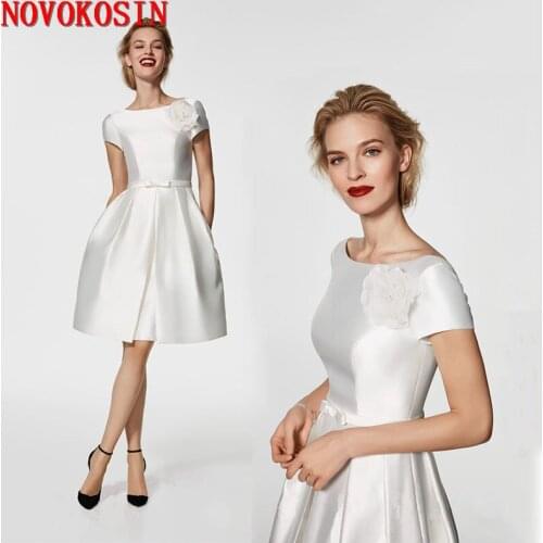 2019 Custom Made Simple Short Dress Solid White Ivory Satin Student Graduation Dresses With Ribbon Bridesmaid Dress With Flower