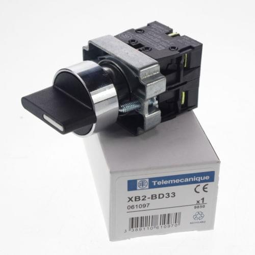 3 Position 2 Normal Open Maintained Select Selector Switch XB2BD33C x 4