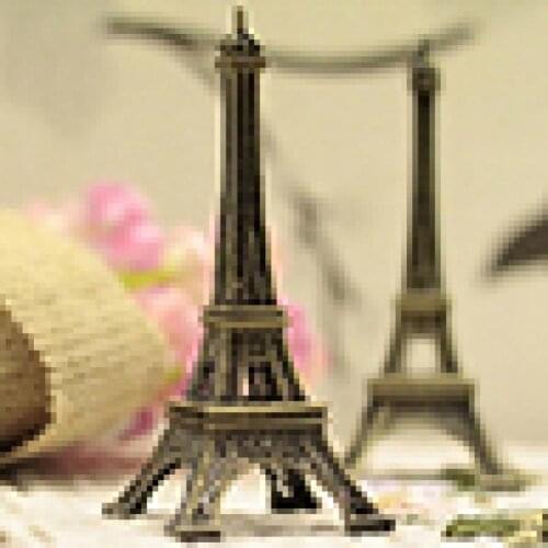 15cm Eiffel Tower Model Home Decoration Romantic Paris Eiffel Tower Metallic Model Figurines Decor Decoration Crafts Home Decor