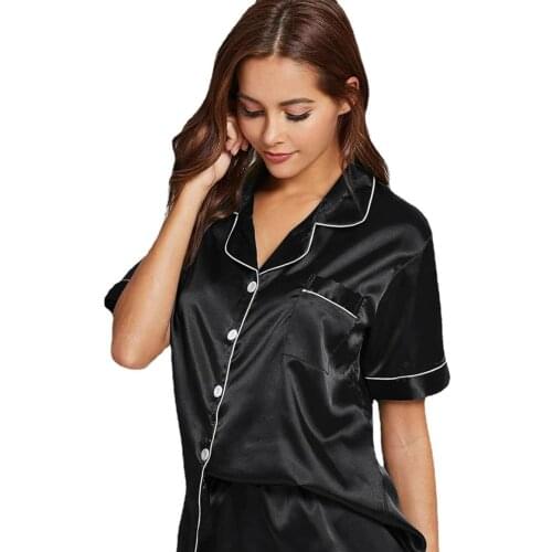 2021 New V-neck Women Home Service Loose Spring And Summer Short-sleeved Shorts Ladies Pajamas Set Simple Short And Comfortable