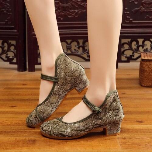Retro Flower Embroidery Ladies Low Block Heel Canvas Shoes Ankle Strap Elegant Women Comfortable Chinese Cheongsam Cotton Pumps